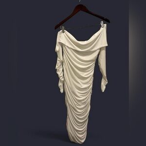 Club L London Off-Shoulder White Long Sleeve Dress